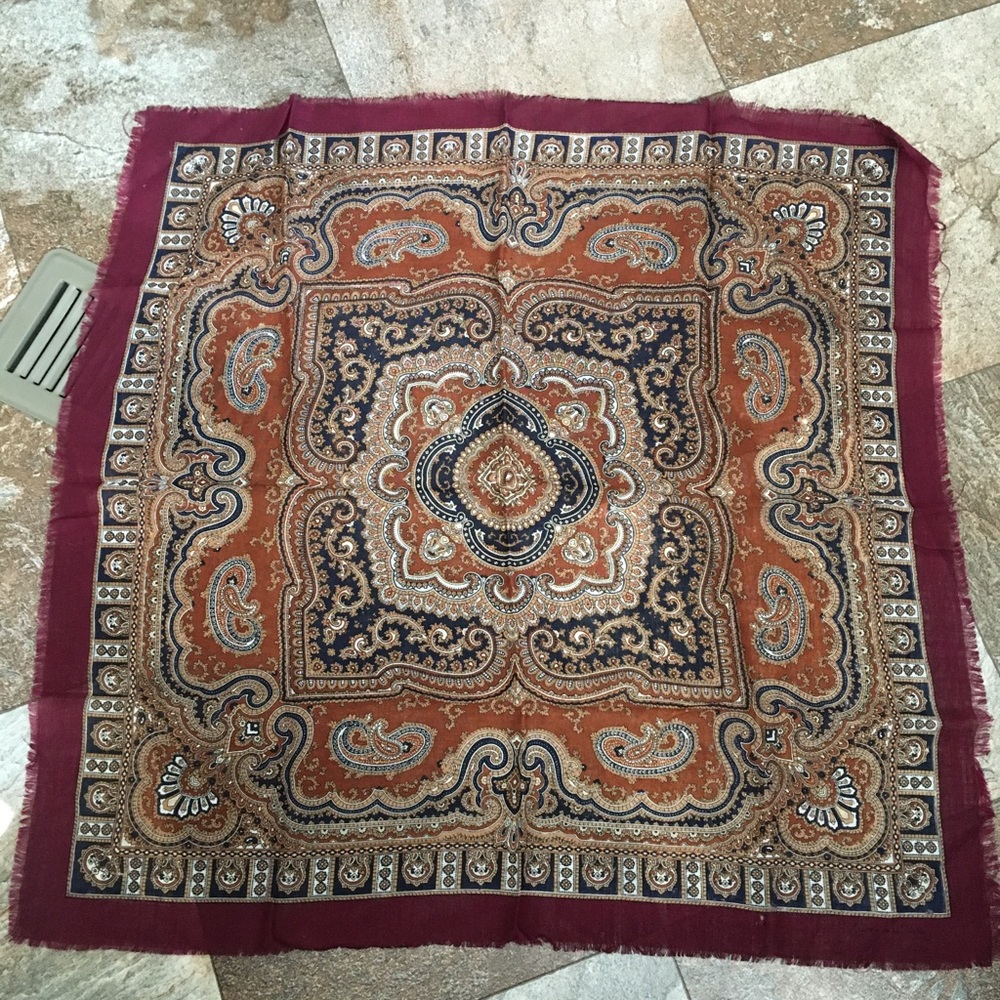 Oscar de la Renta Wool Scarf - As Is